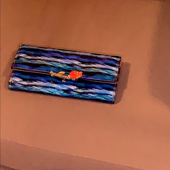 Wallet - Picture 1 of 4